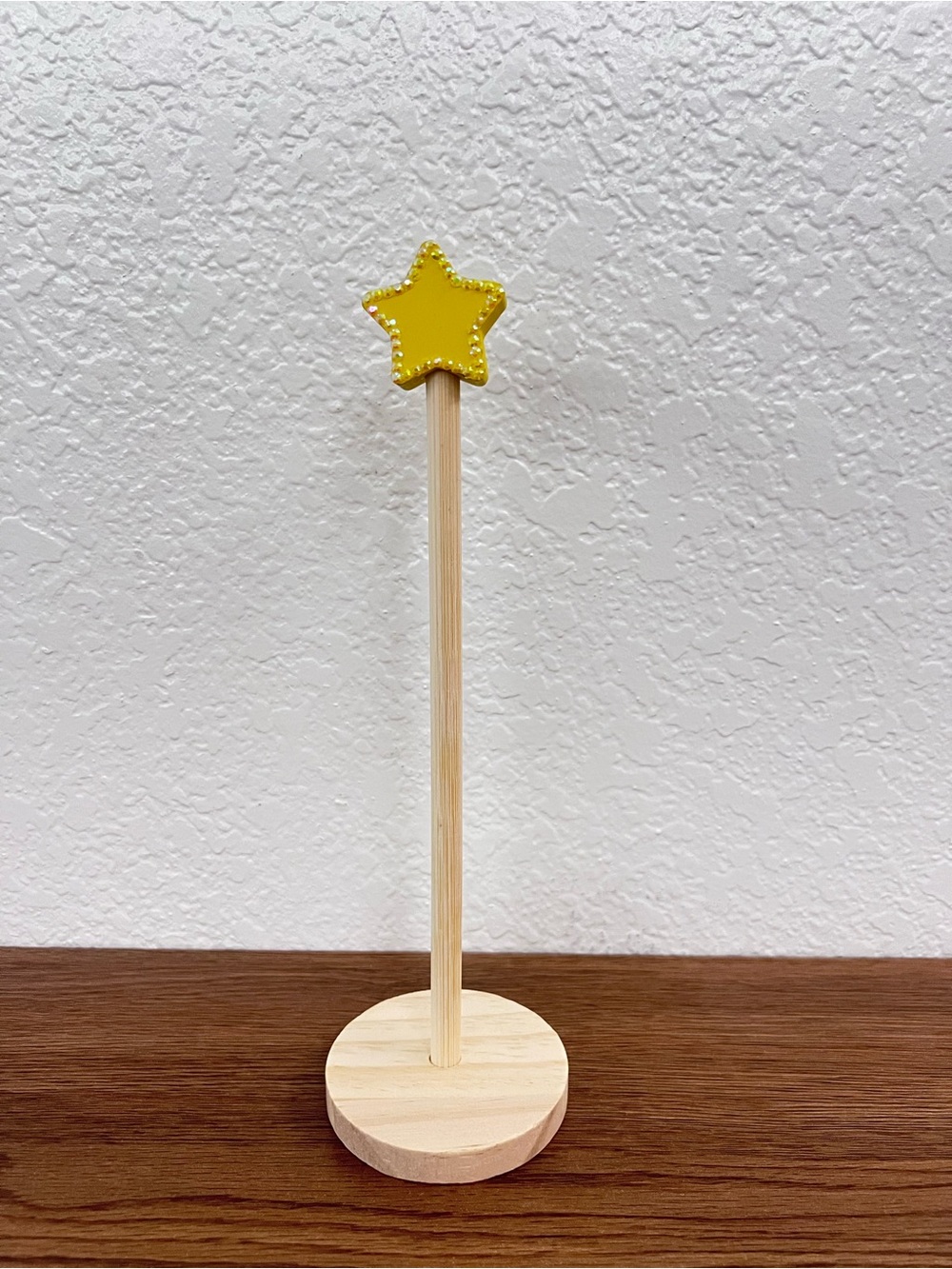 Wooden Claw Clip Holder Stand | Yellow Star Hair Accessory Display Organizer